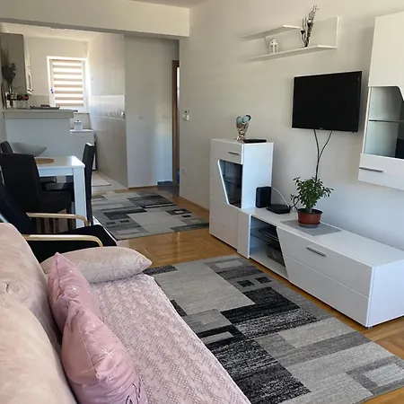 Mka Apartment Kragujevac